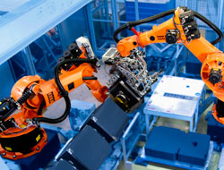 KUKA机器人在金属工业的应用